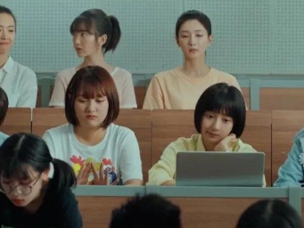 大学里的水课，为什么都长一个样