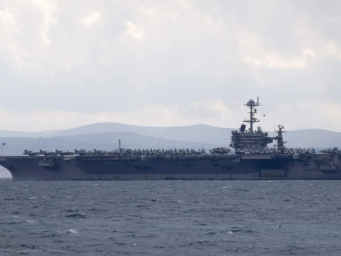 美“杜鲁门”号航母战斗群对索马里发动“大规模空袭”